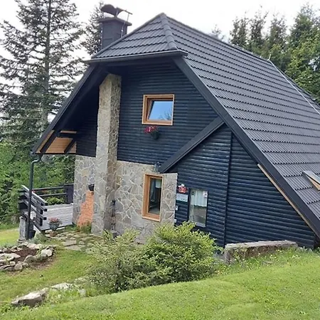 Alpesi faház Rogla - Mojca Pokrajculja *