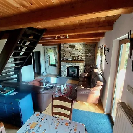 Rogla - Mojca Pokrajculja *