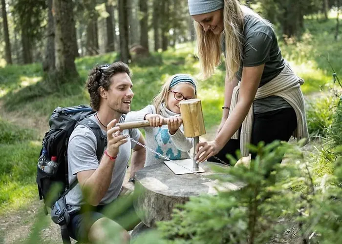 木屋 Rogla - Mojca Pokrajculja