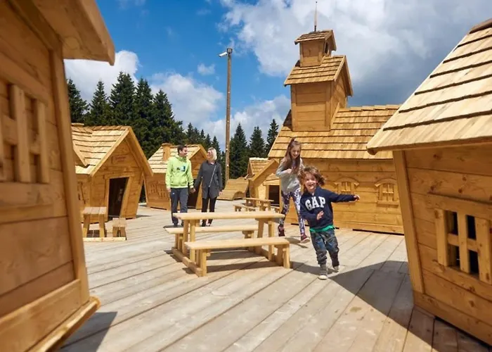 Rogla - Mojca Pokrajculja Chalet