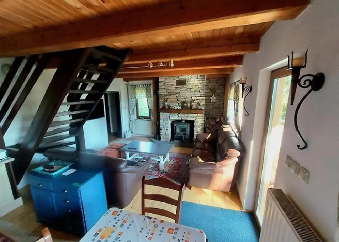 Rogla - Mojca Pokrajculja *